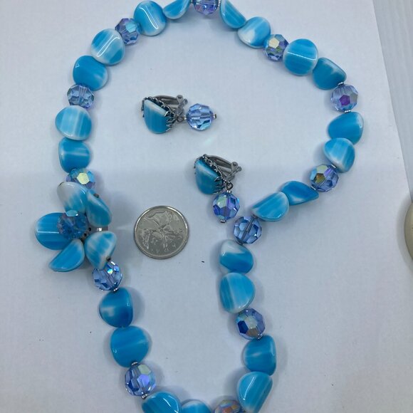 Vtg ALICE CAVINESS ? blue moulded glass  pie crust setting earrings necklace - Picture 5 of 5